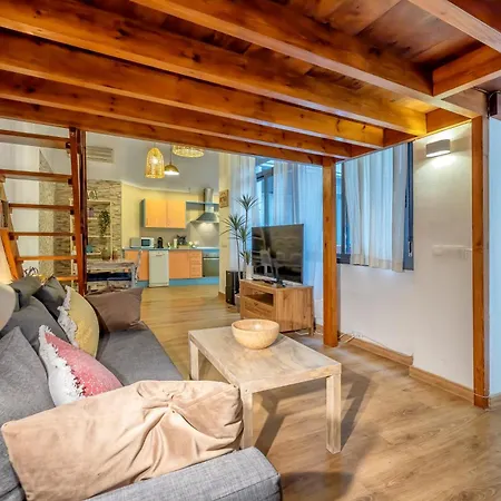 Апартаменты Duplex Juramento & Descanso En El Casco Antiguo *